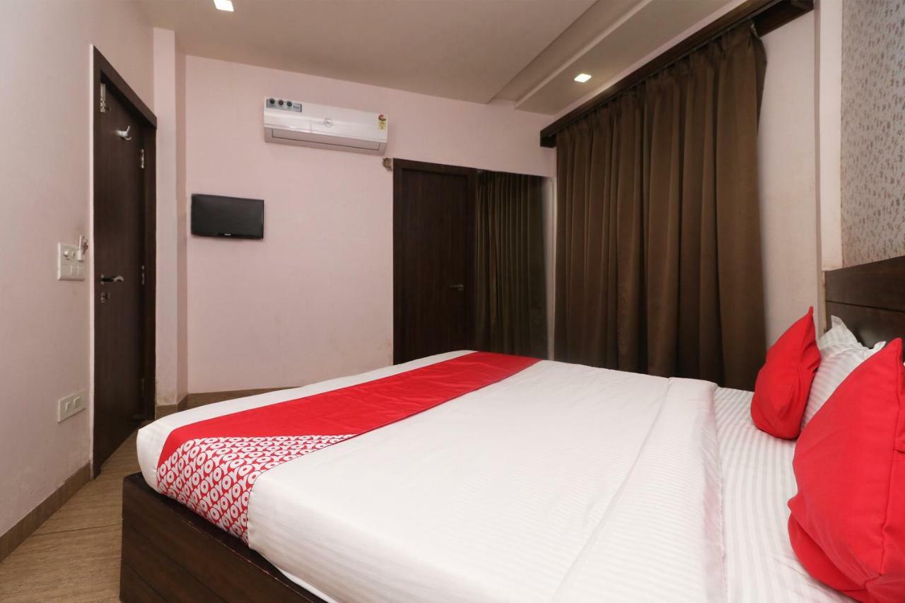 OYO 22826 Hotel Sheltear&Resturant Agra  Exterior foto
